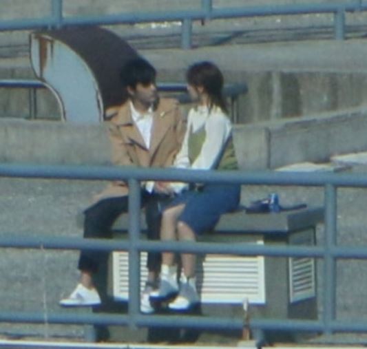 《余生请多指教》最新路透！杨紫、肖战牵手抱头好有爱