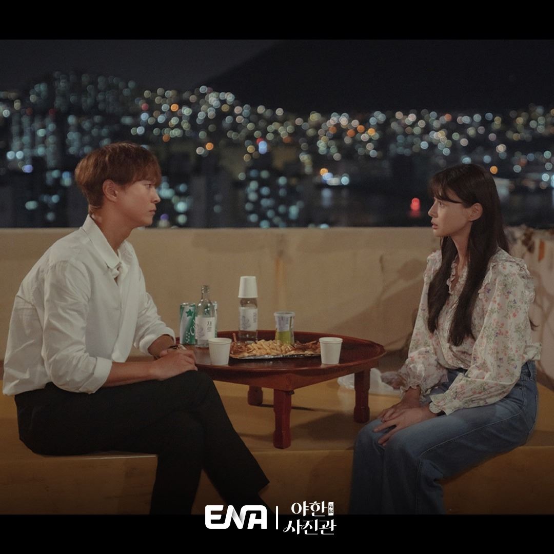 📺韩剧《夜限照相馆》热播中❗帮鬼客拍人生最后一张相片📸