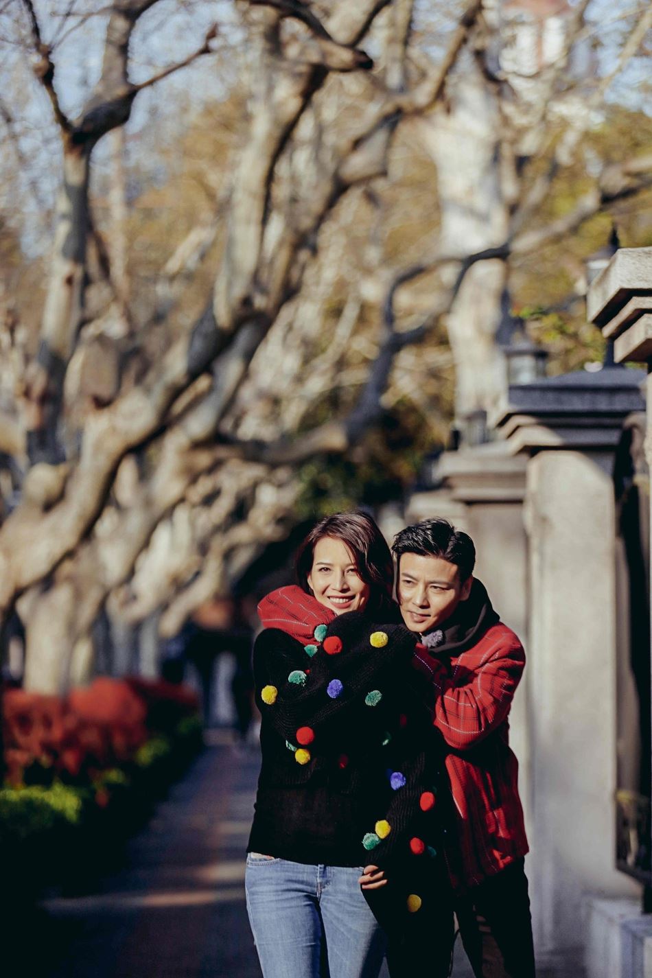 【多图】《我最爱的女人们》张晋、蔡少芬上海街头晒恩爱