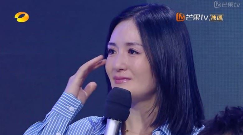 产后回归《快乐》!张杰节目表白惹哭谢娜:很幸福