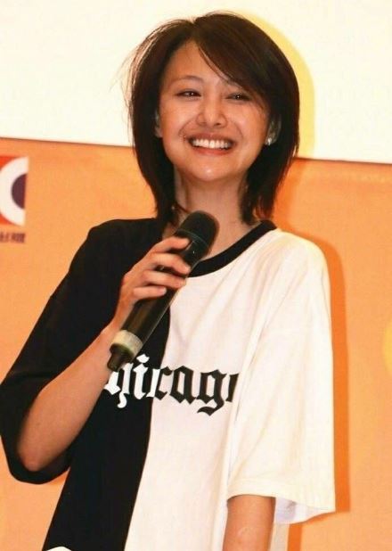 史上第一位素颜办签书会！郑爽说出真正原因被粉丝推爆