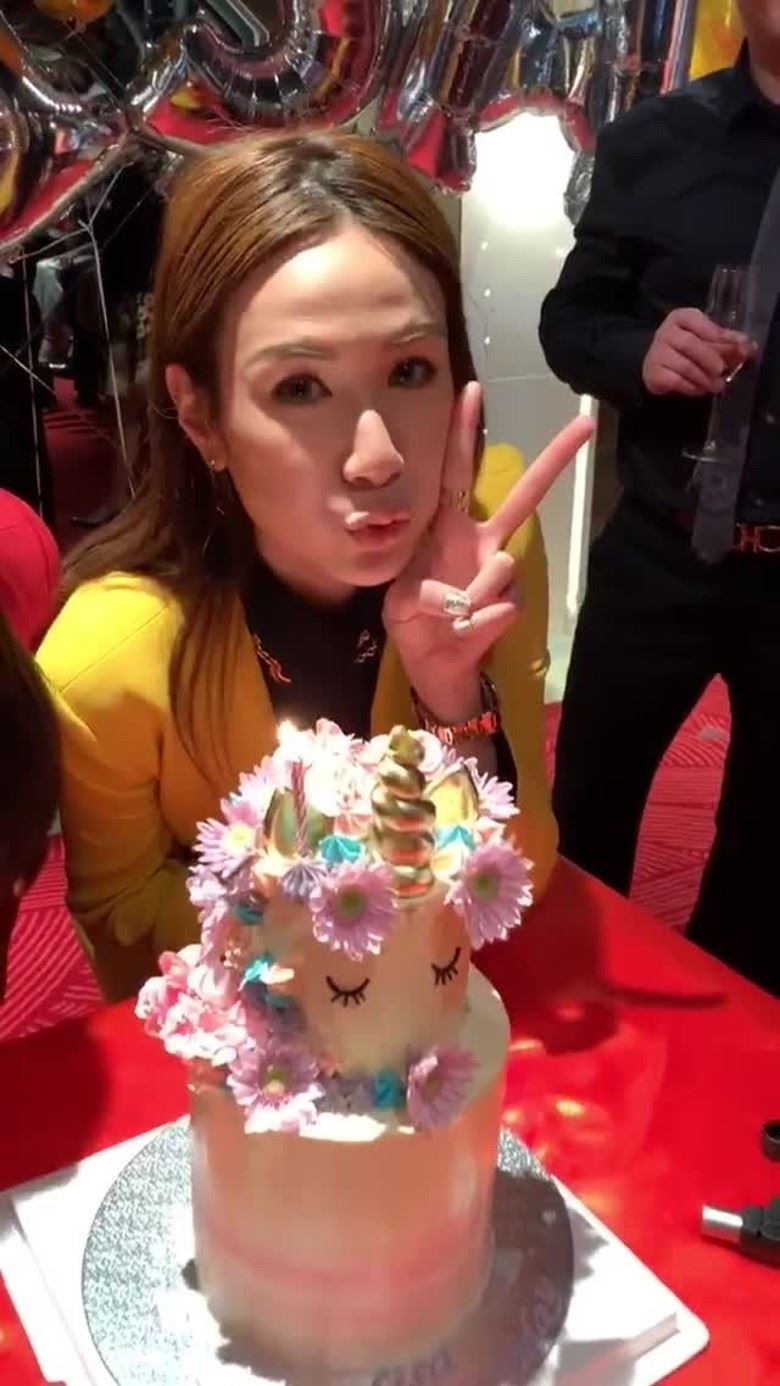 生日派对甜爆！庄思明high爆连环亲杨明