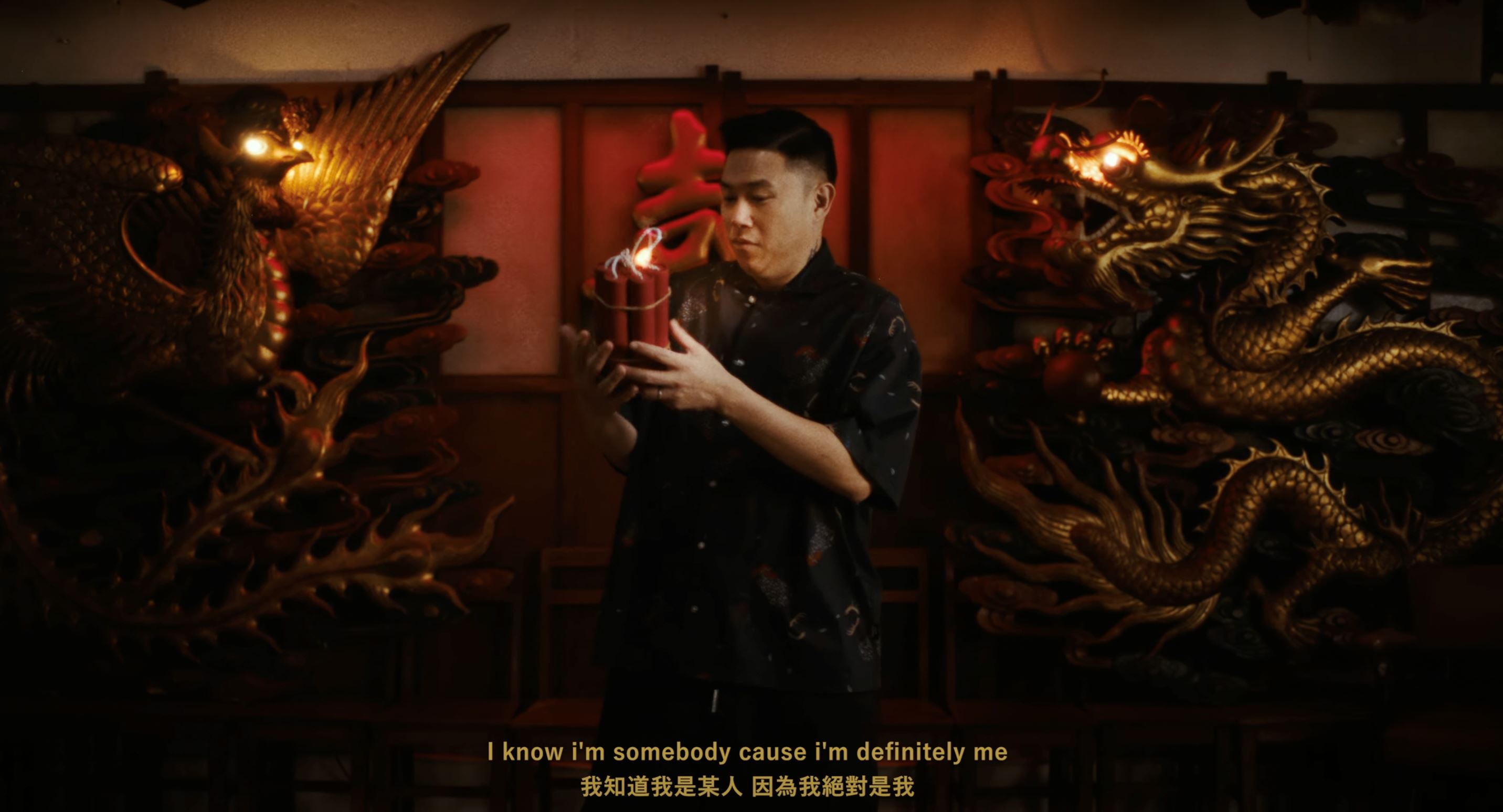 周星驰客串欧阳靖新歌《nobody》❗重现电影《回魂夜》经典对白🔥