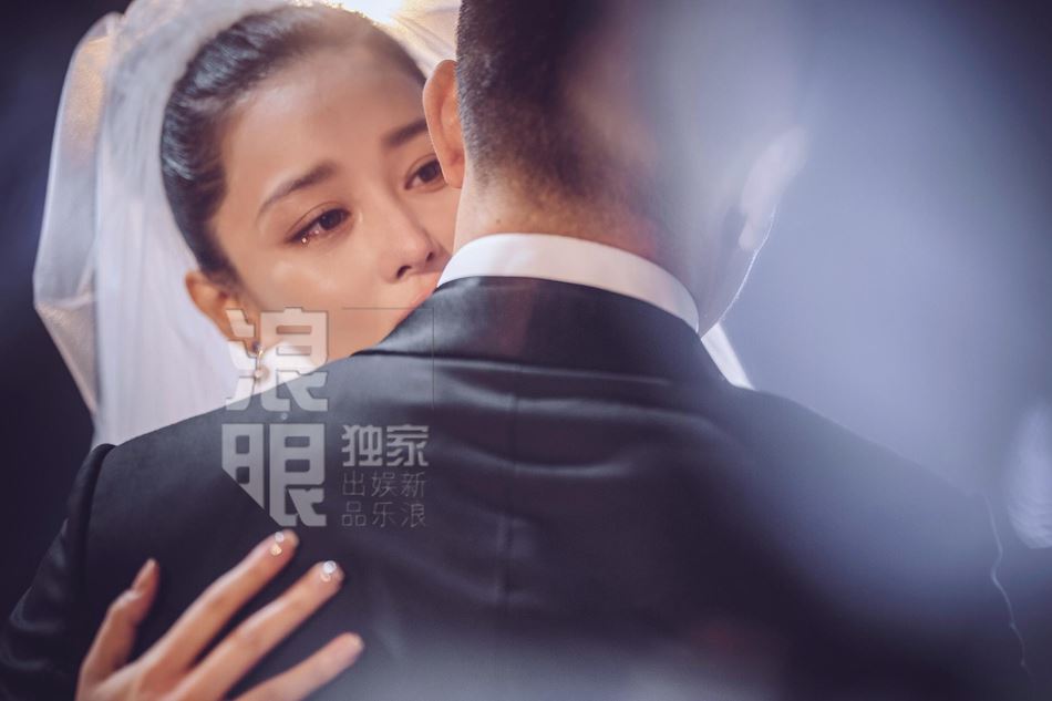 张馨予真的嫁啦！白婚纱照曝光超梦幻唯美