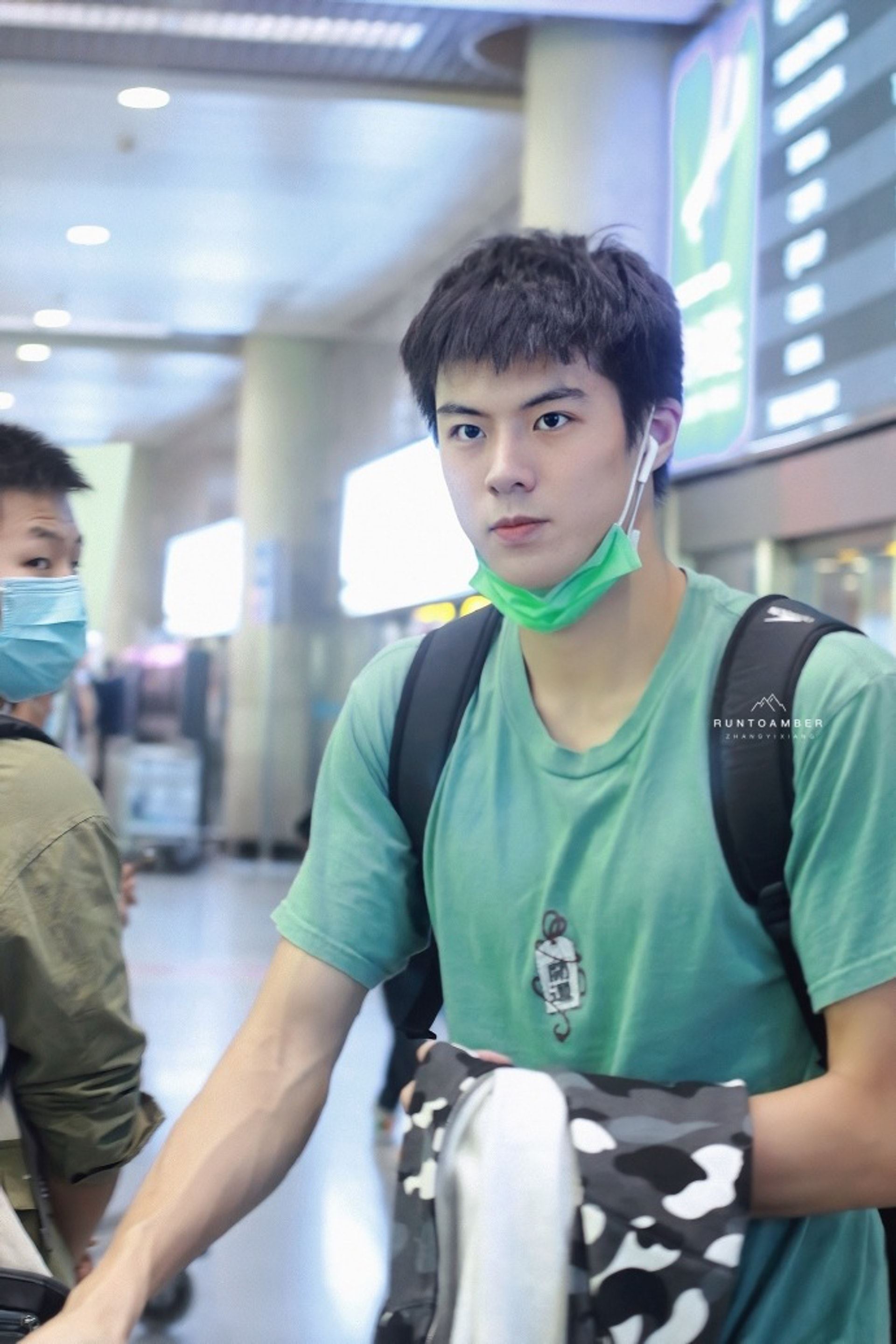 【东京奥运】中国游泳运动员「张翼祥」爆红❗️网友大赞：最帅00后😍