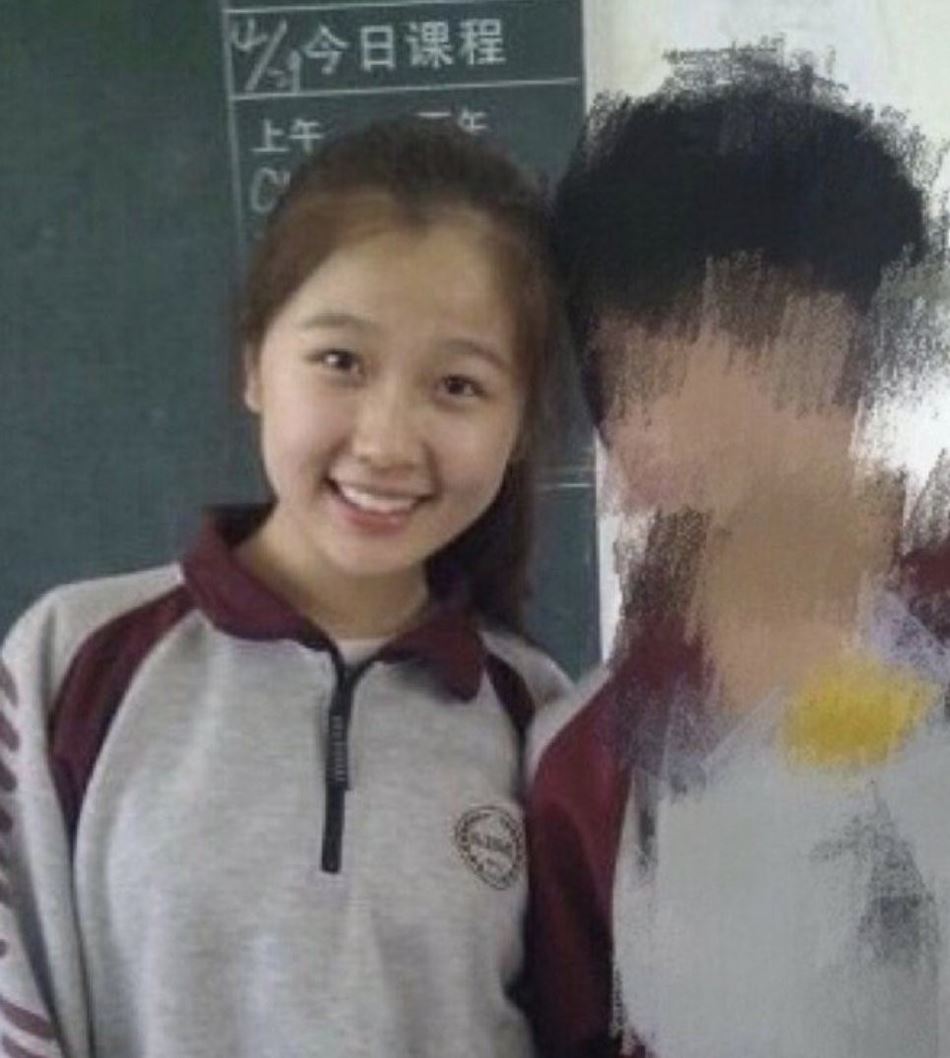 the9虞书欣学生时代照曝光！扎马尾清纯年轻！