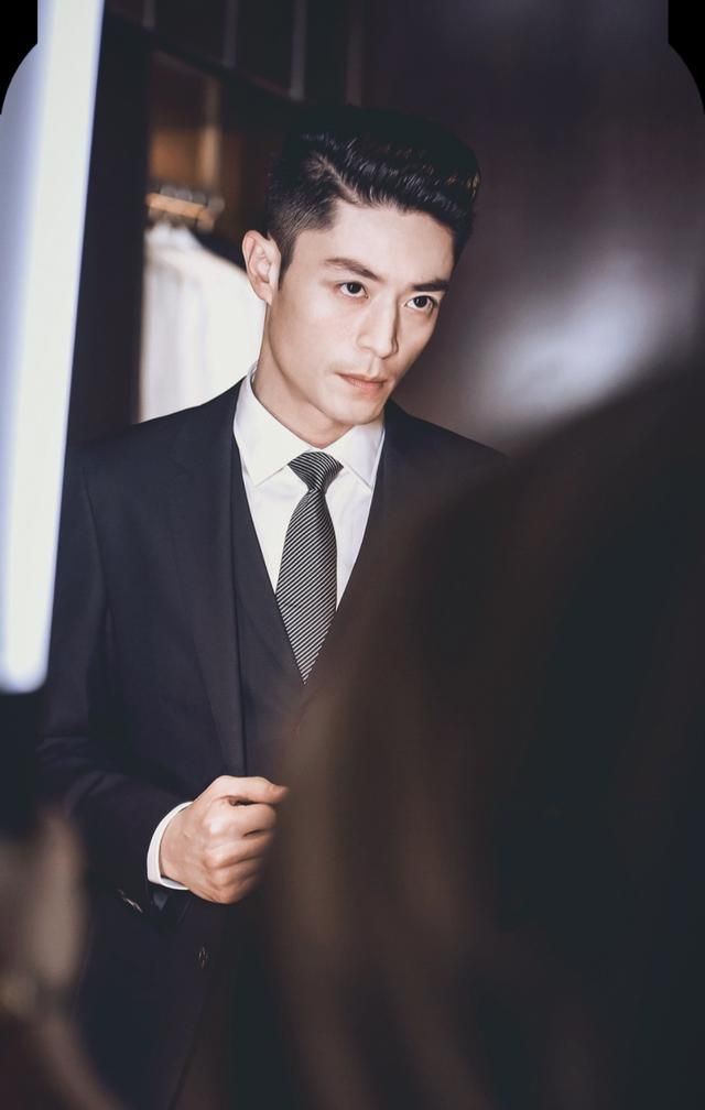 被问到「世纪难题」，霍建华“直男回答”笑翻林志颖！