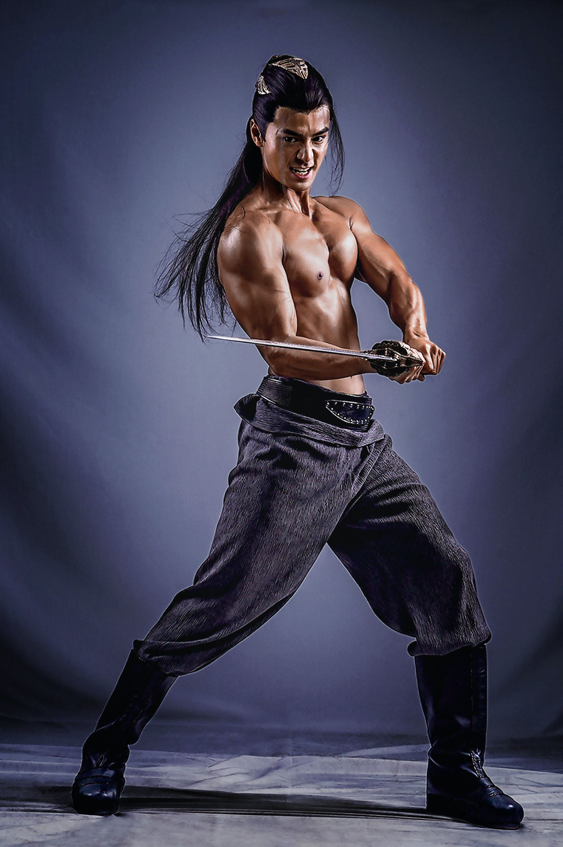 【多图】罗仲谦刘宪华爆肌照曝光！结实身材超「犯规」！