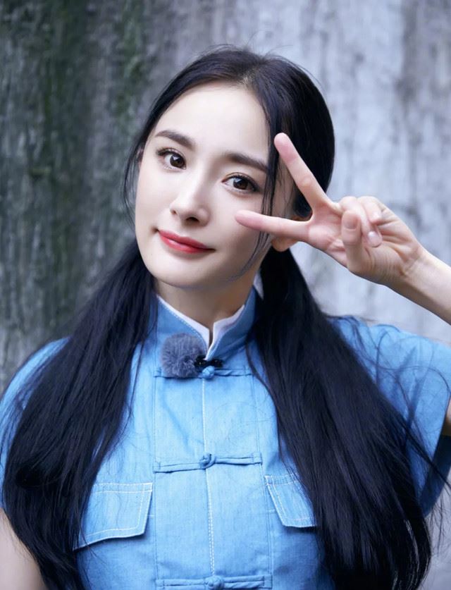 超减龄！盘点7位双马尾女星，杨幂baby超纯真可爱！