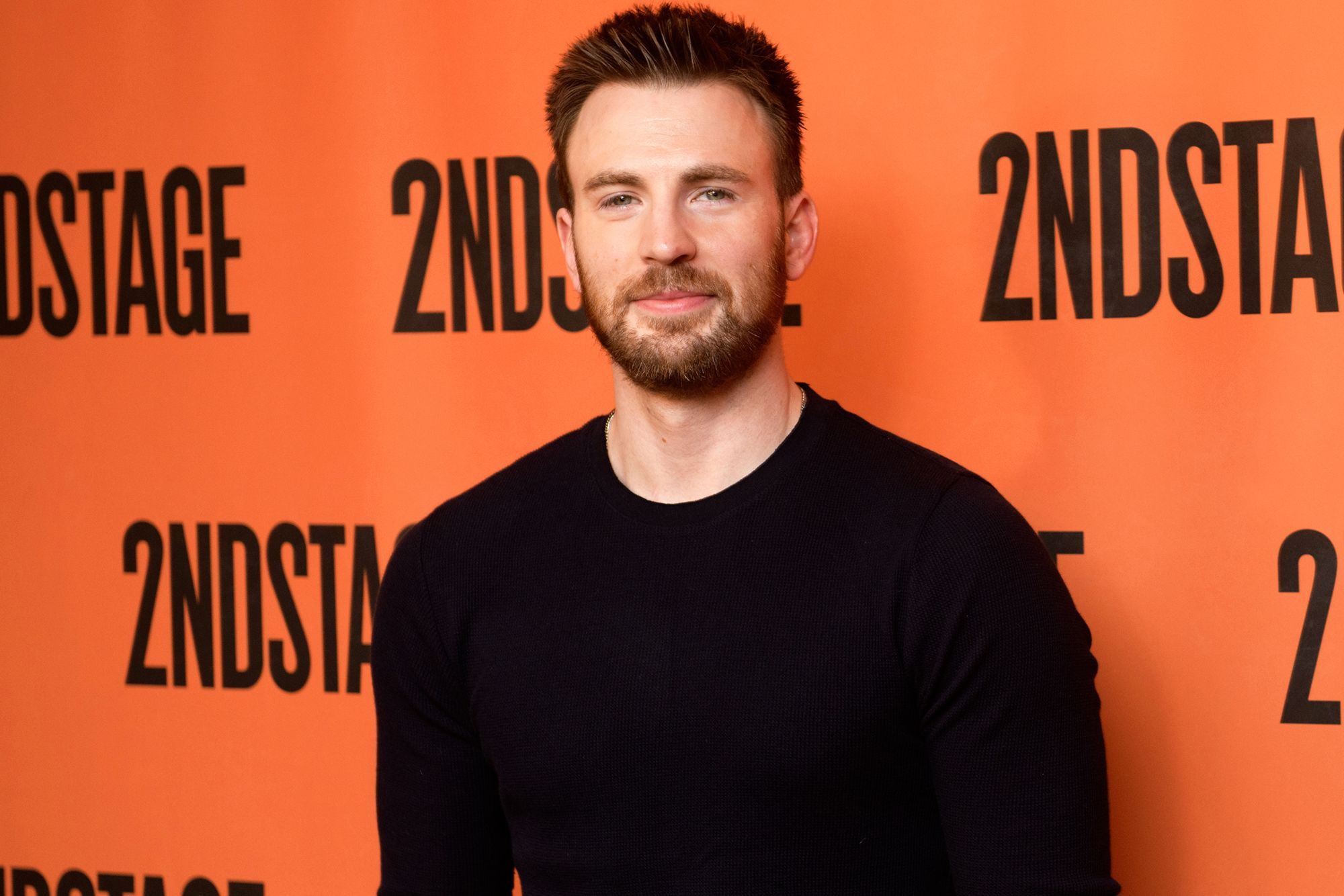 美国队长恋爱了？！与「灰姑娘」两人深夜一同回酒店