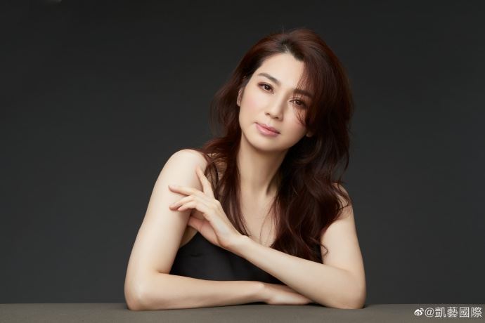 蔡少芬朱茵陈法蓉洪欣拍大片！姐妹情深留言超感人！