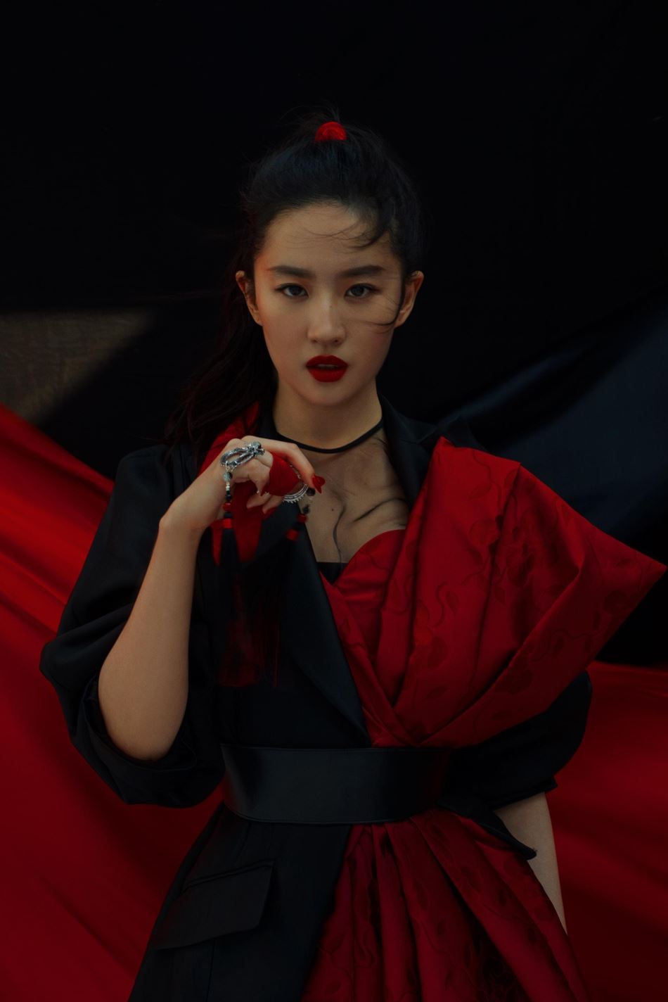 刘亦菲「花木兰」东方古典写真曝光！造型超美霸气十足！