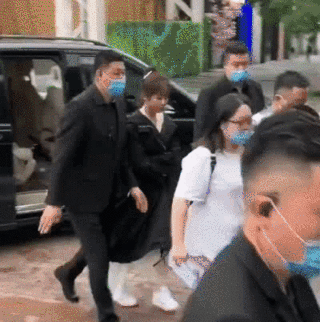 《青簪行》杀青后杨紫首度亮相！身材超棒造型清纯！