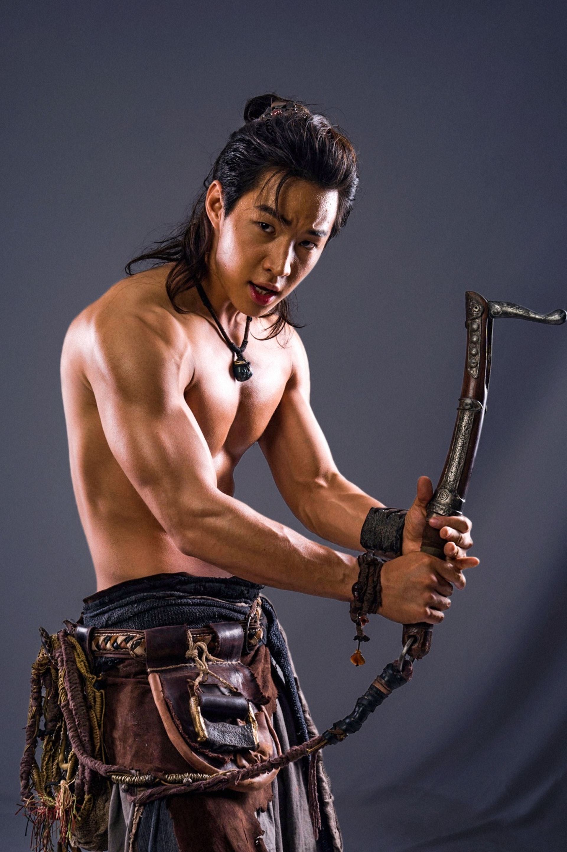 【多图】罗仲谦刘宪华爆肌照曝光！结实身材超「犯规」！