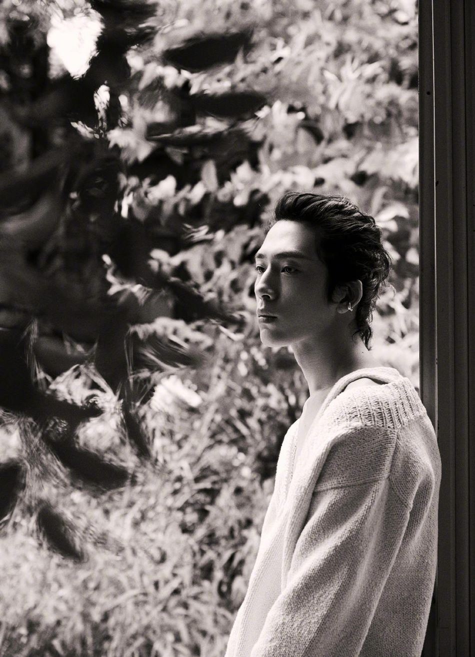 【多图】井柏然写真照曝光！日系打扮演绎花儿与少年！ 