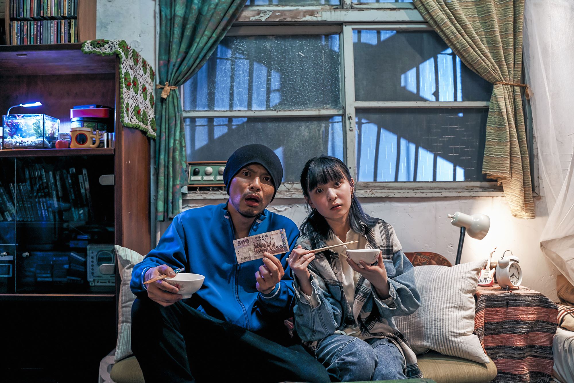 大马鬼才黄明志摇滚魂大爆发最新创作《五百》向偶像致敬