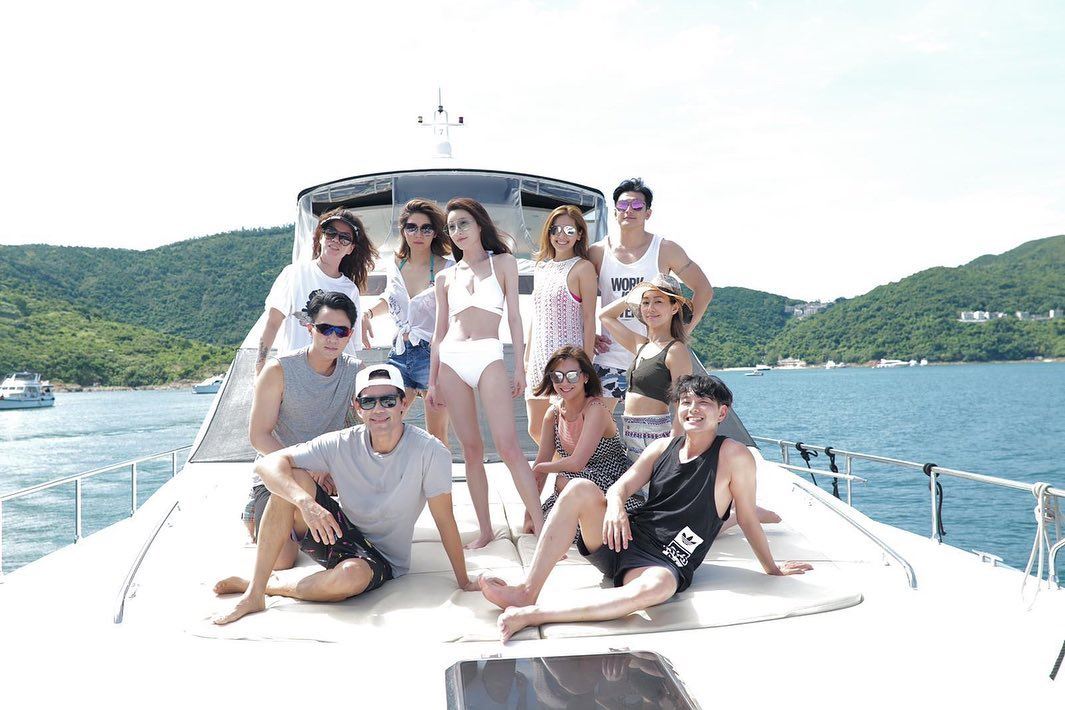 林夏薇约胡定欣萧正楠出海过生日！穿性感泳衣超漂亮！