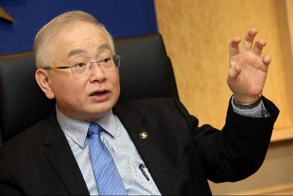 焦点新闻：电召车平台的车费被指飙涨，交通部正着手调查！
