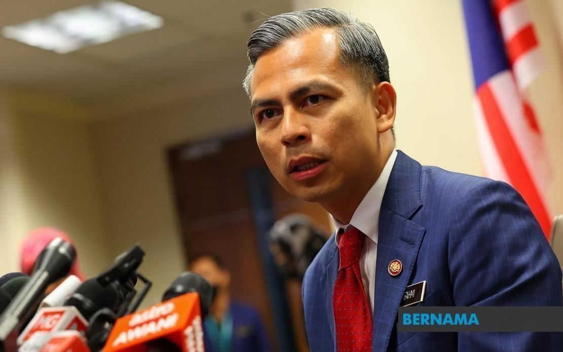 焦点新闻：衣着规范，政府将检讨