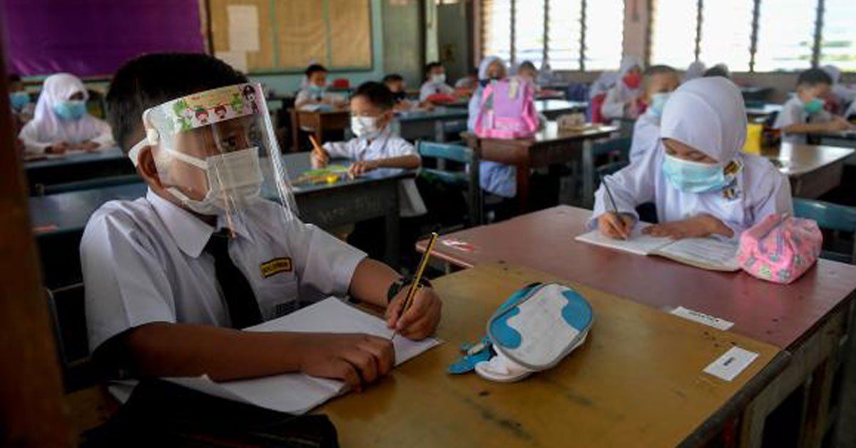 焦点新闻：全国几乎所有中小学生都恢复实体课！