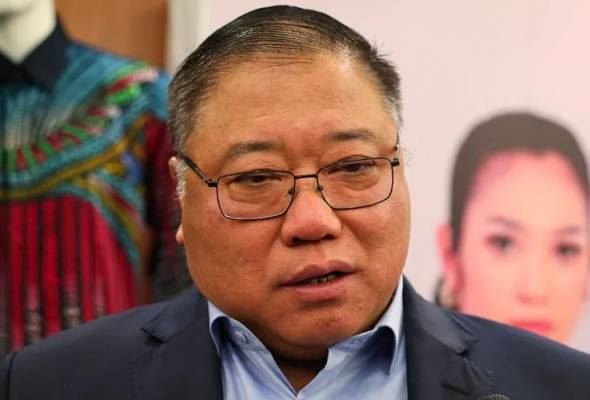 焦点新闻:扎希获释申请,前总检察长坚持亲自提呈