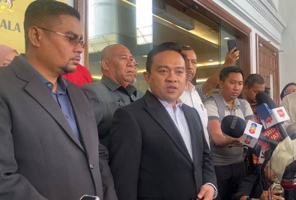 焦点新闻：沙巴8名州议员集体跳槽民意党！