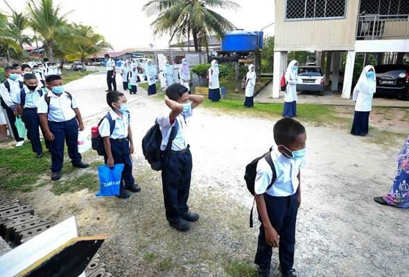 இவ்வாண்டு பள்ளிச் சீருடையில் மாற்றமில்லை !