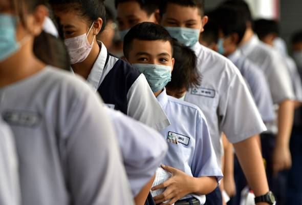 焦点新闻: 明年新学年,政府延续复级班