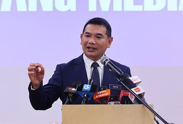 焦点新闻:超过4成正式员工, 月薪位于贫穷线以下