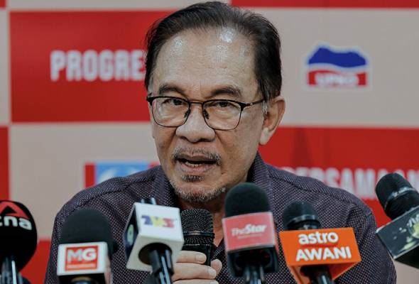 焦点新闻:国盟希盟接谕令,今天呈首相人选