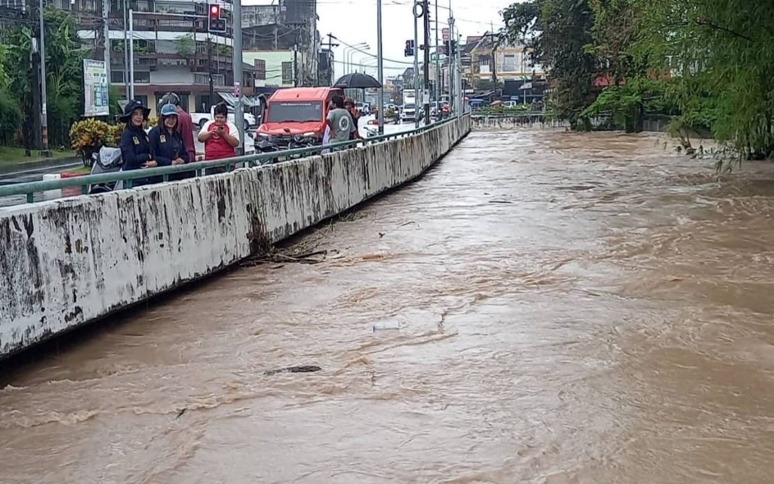 焦点新闻：泰南暴雨成灾