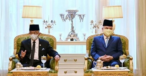 焦点新闻:新首相必须通过国会信任动议考验!