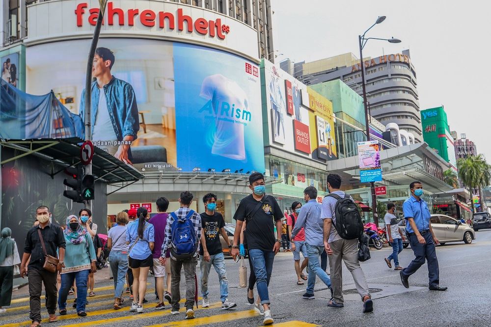 焦点新闻：我国 4 月 1 日过度到地方性流行病阶段。