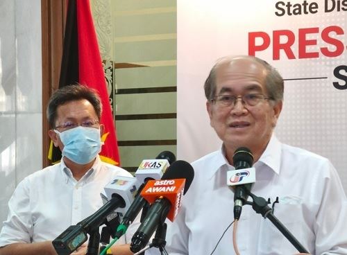 焦点新闻:政府不主张全面关闭学校!
