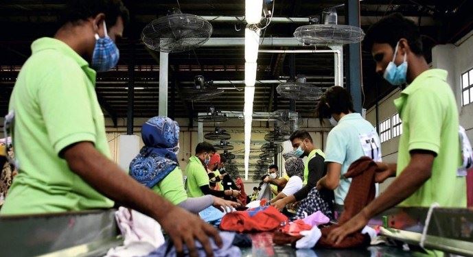 焦点新闻：外籍员工未来将需签署“没欠债”声明。
