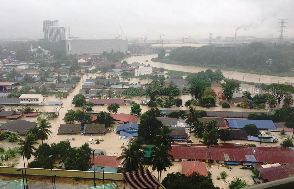 焦点新闻：狂风暴雨天气，要延续到明年！