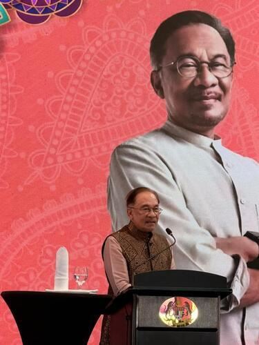 பிரதமருடன் தீபாவளி !