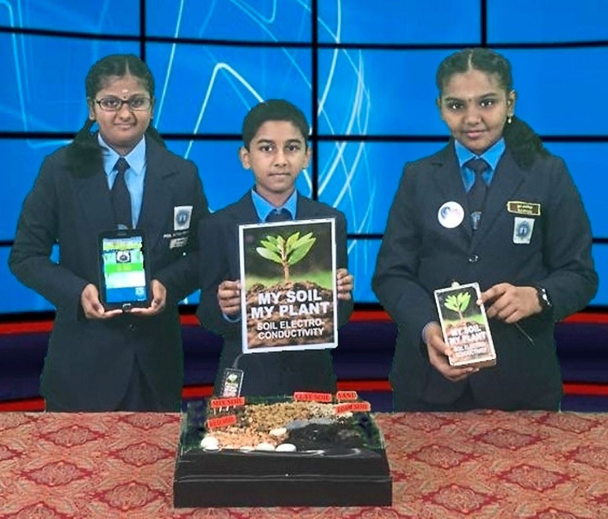 another award for these young scientists! 