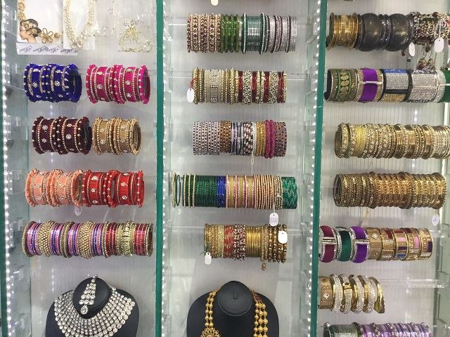 9 things you should do during your holiday in india besides the usual stuff