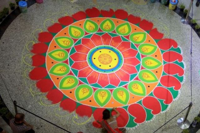 7 traditions that will make your deepavali complete