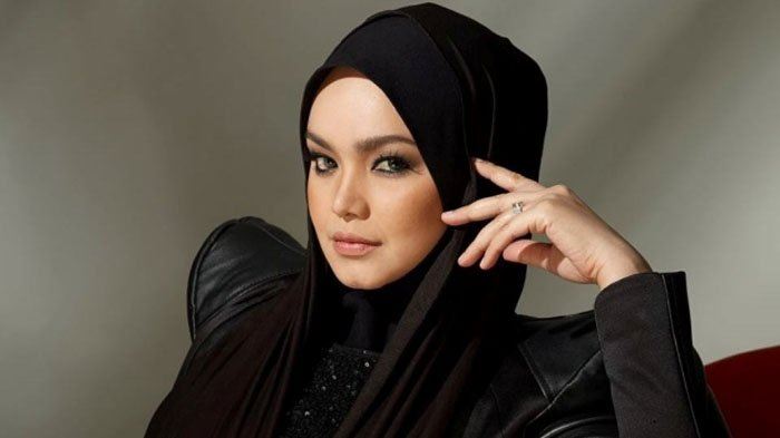 malaysian women