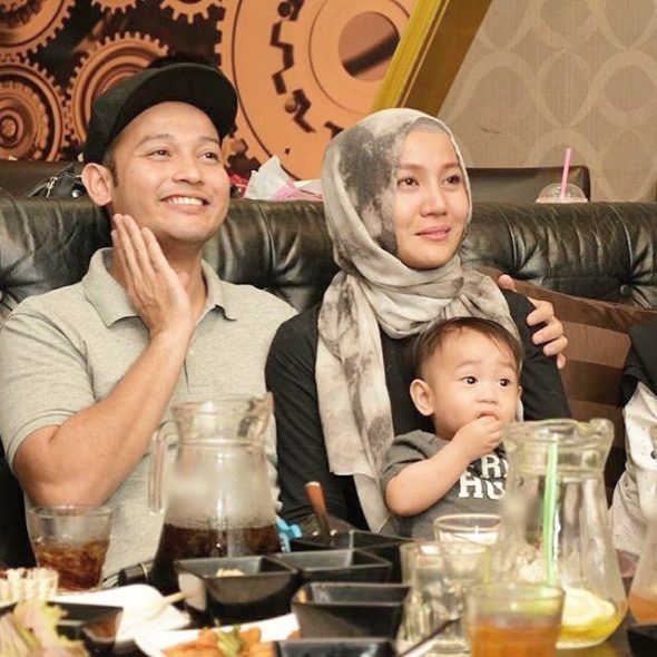 suami yana samsudin buat kejutan hadiah kereta untuk ulang tahun kelahiran