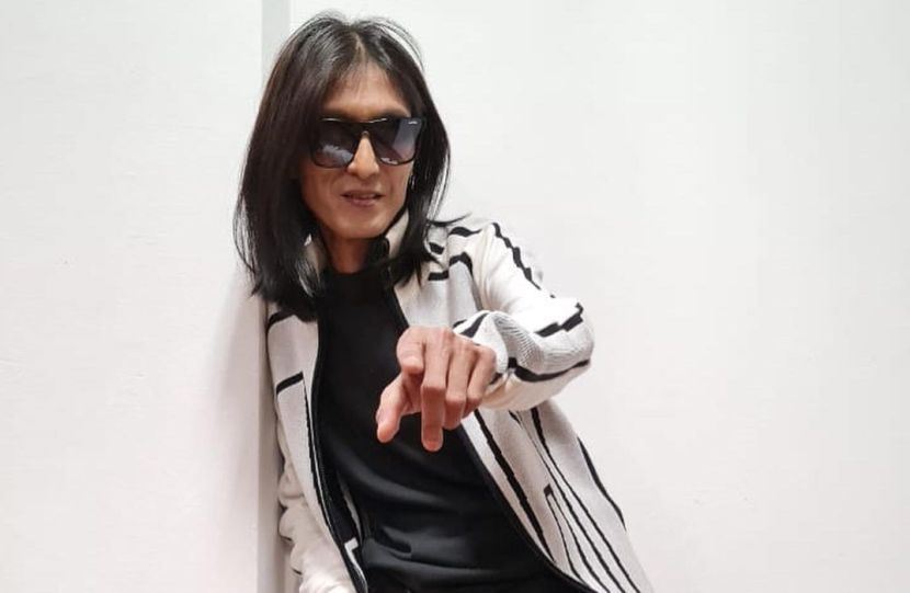 pembedahan tulang belakang lancar, zamani sah sudah sedarkan diri