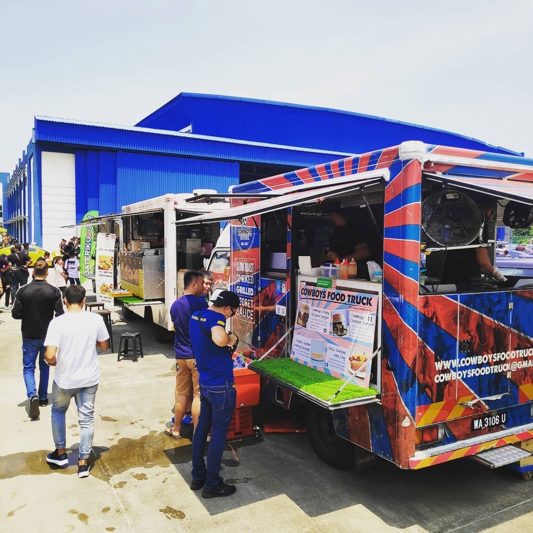 adakah anda warga kl sejati untuk mengenali 5 foodtruck ini?