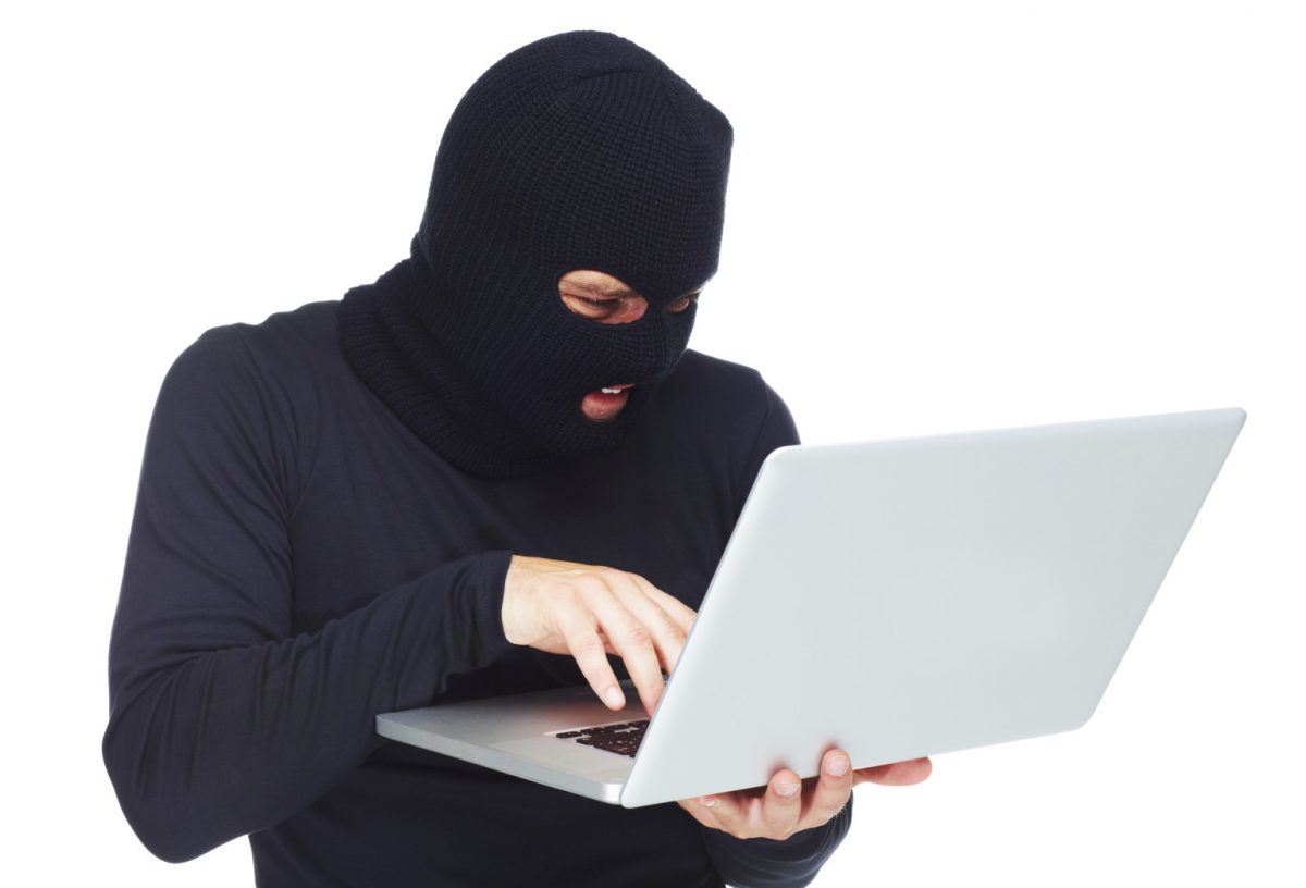 pencuri kejutkan tuan rumah untuk tanya password wi - fi