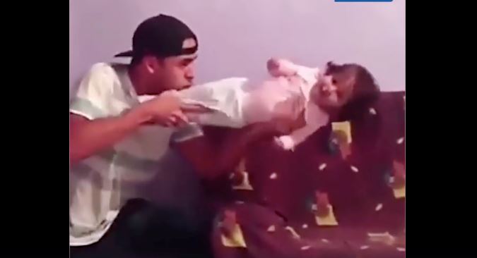 koleksi video gelagat ayah bila kena tinggal dengan anak, no 11 paling lawak