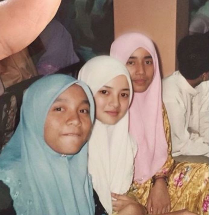 jangan terkejut ini gambar neelofa masa zaman sekolah