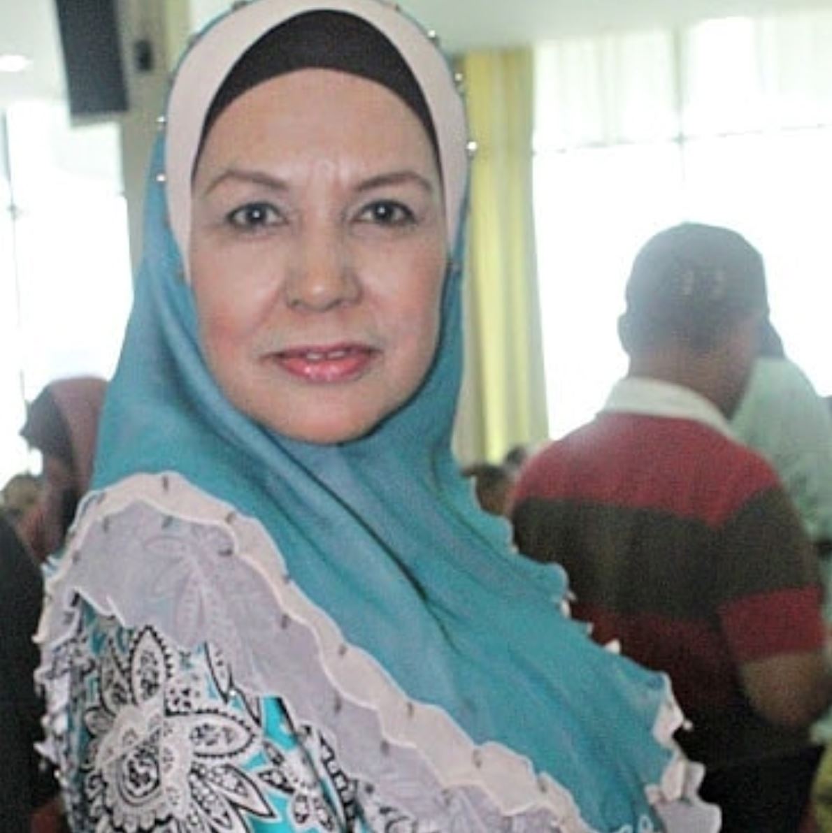 pelakon senior, ku faridah kini di icu