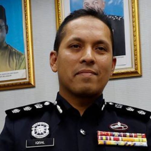 suspek panik, larikan diri setelah sedari ada kanak-kanak dalam kereta curi