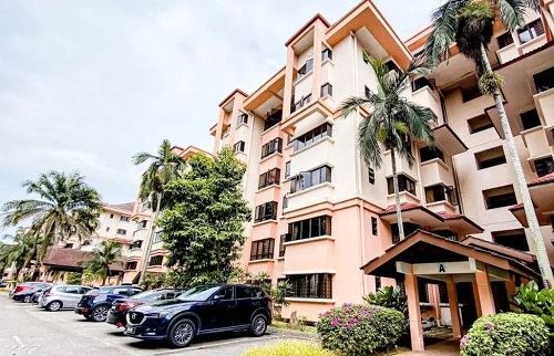 developers urged to offer fewer parking spots